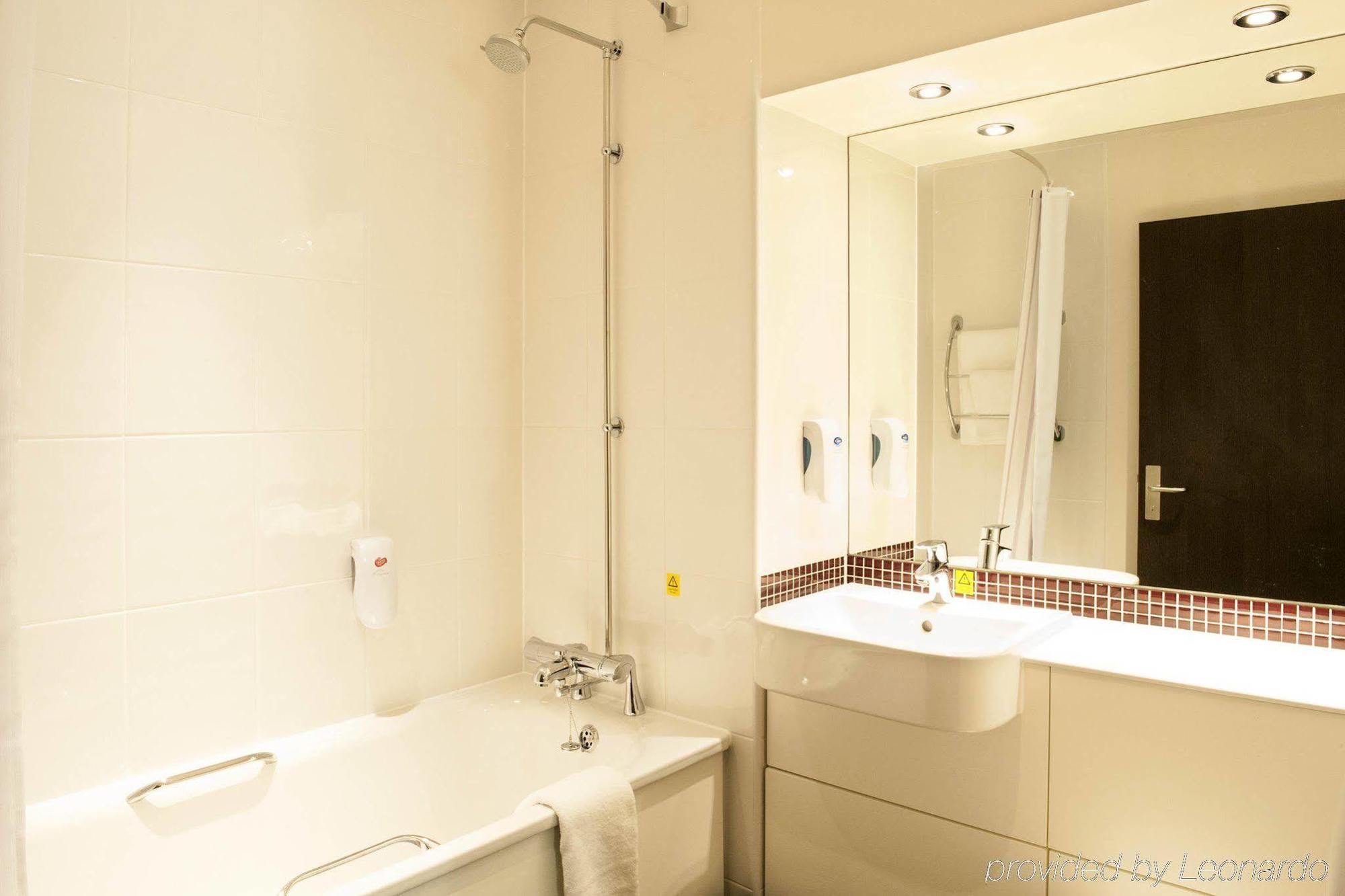 Premier Inn 엑서터 외부 사진